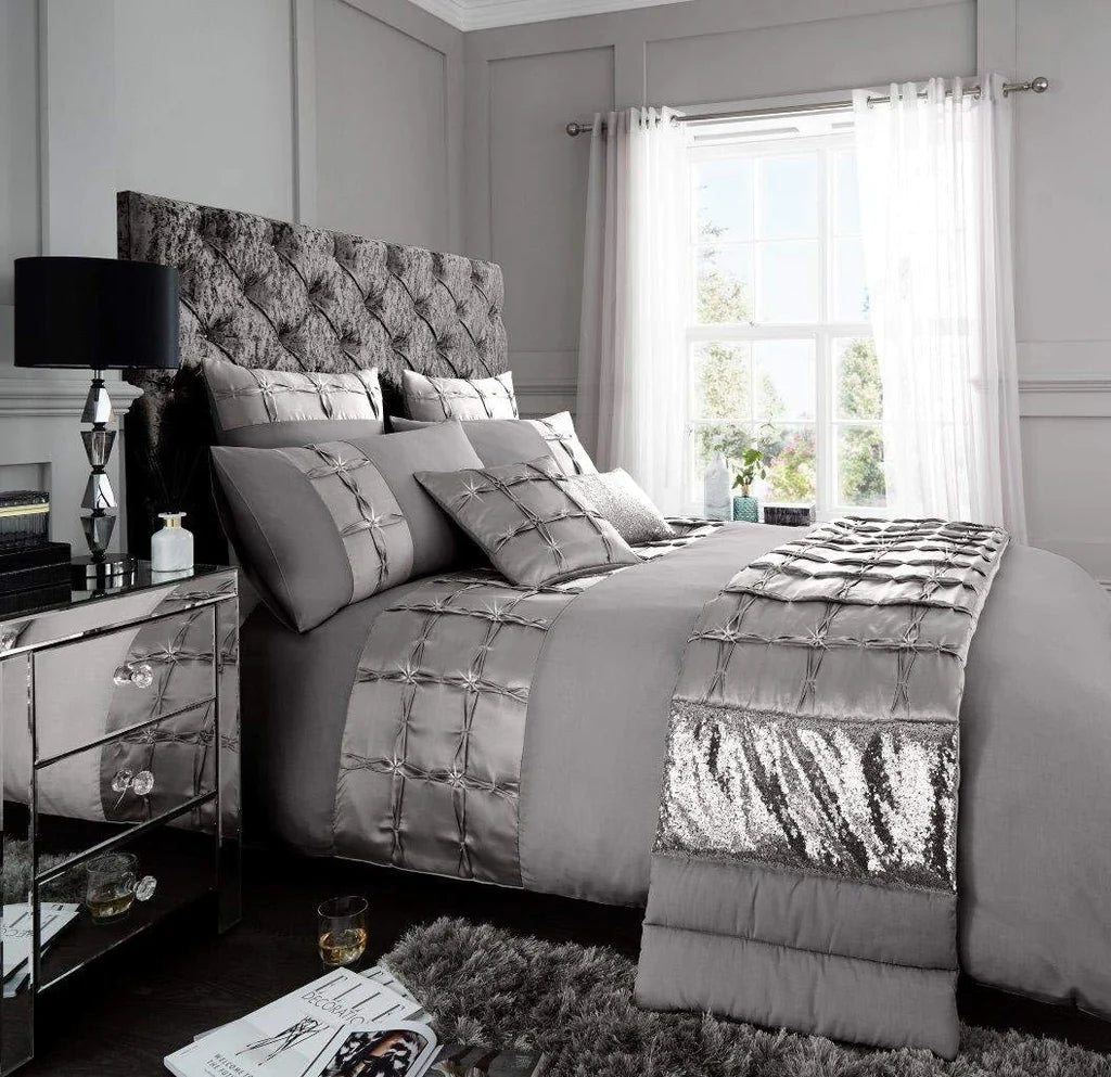 Luxury Bridal Duvet Set With Sequence