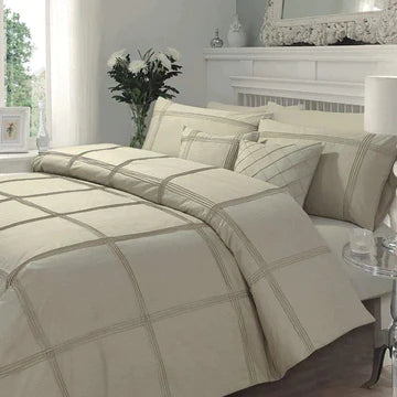 Pleated Inspiration Bed Set 8 Pcs (Luxury)