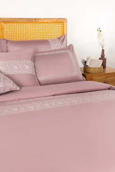 Coral Rose T-400 Embroidered Quilt Cover Set